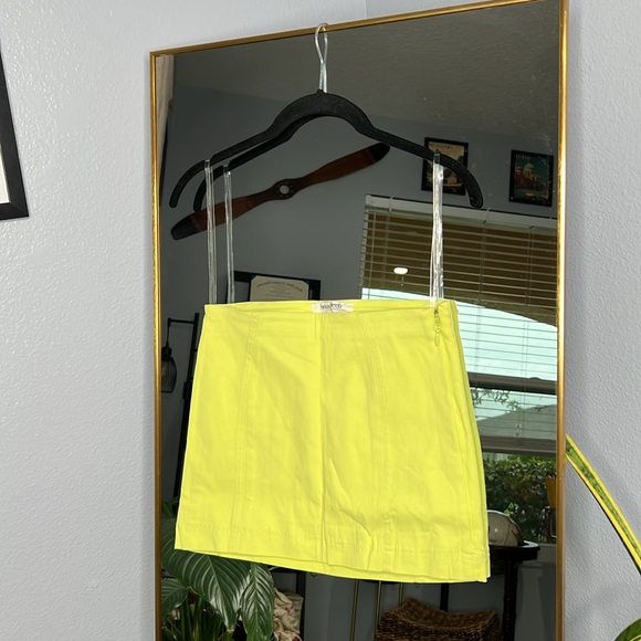 House of CB 'Nisha' Neon Sculpting Mini Skirt NWOT - Picture 7 of 8